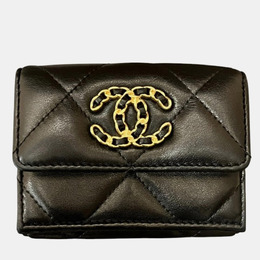 Chanel: Чёрный кошелёк 