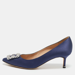 Manolo Blahnik: Синие туфли  Hangisi