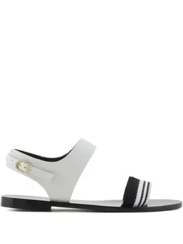 Giorgio Armani: Чёрные сандалии 