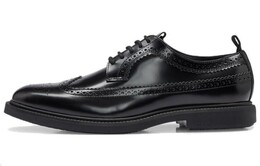 Hugo Boss: Чёрные туфли 