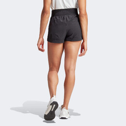 Adidas: Спортивные шорты 