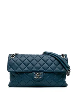 CHANEL Pre-Owned: Блестящая сумка 
