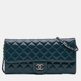Chanel: Голубой клатч 