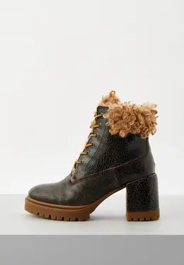 Casadei: Коричневые ботинки 