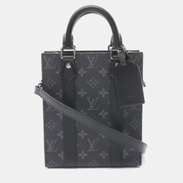 Louis Vuitton: Чёрная сумка-шоппер 