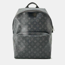 Louis Vuitton: Чёрный рюкзак 
