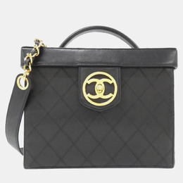 Chanel: Чёрная сумка 