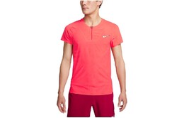 Nike: Красная футболка 