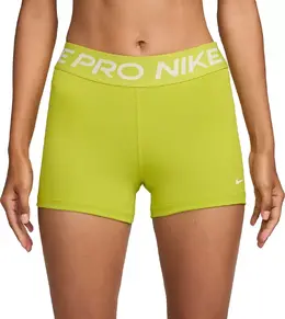Nike: Яркие шорты 