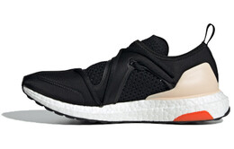 Adidas: Чёрные кроссовки  UltraBoost