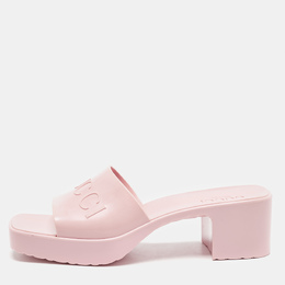 Gucci: Светлые сандалии 