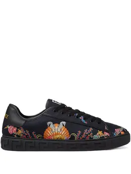 Versace: Синие кроссовки  Greca