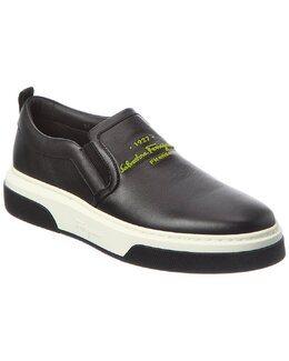 Salvatore Ferragamo: Чёрные кроссовки 