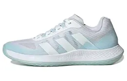 Adidas: Светлые кроссовки  Training