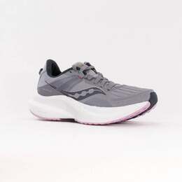 Saucony: Кроссовки 
