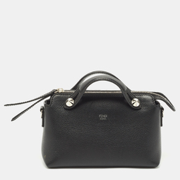 Fendi: Чёрная сумка  By The Way