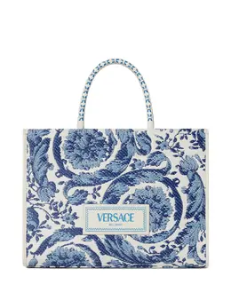 Versace: Голубая сумка-шоппер  Barocco