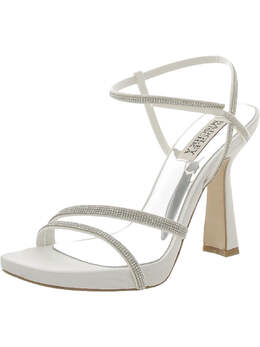 Badgley Mischka: Белые туфли 