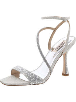 Badgley Mischka: Серебристые туфли 
