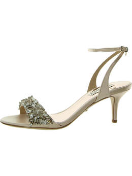 Badgley Mischka: Прозрачные туфли 