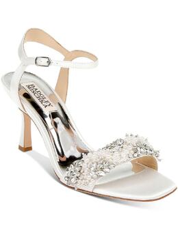 Badgley Mischka: Белые туфли 