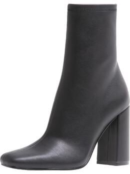 Steve Madden: Чёрные ботинки 
