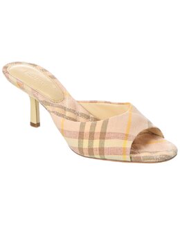 Burberry: Розовые сандалии 