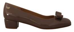 Salvatore Ferragamo: Коричневые туфли  Vara