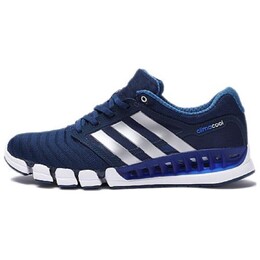 Adidas: Тёмные кроссовки 