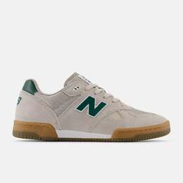 New Balance: Зелёные кроссовки 