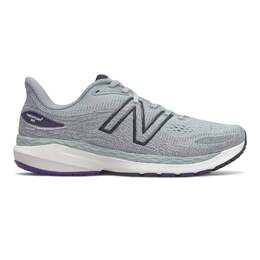 New Balance: Серые кроссовки  860