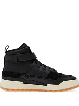 adidas: Чёрные кроссовки  Forum