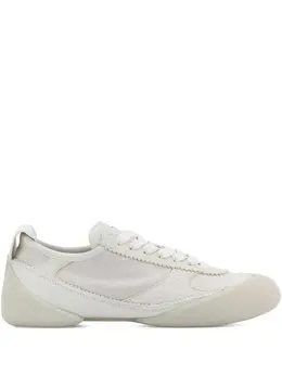Alexander McQueen: Белые кроссовки 