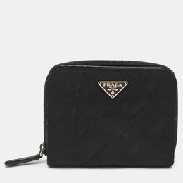 Prada: Чёрный кошелёк 