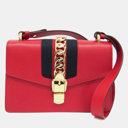 Gucci: Красная сумка  Sylvie