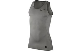 Nike: Серая футболка 