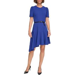 DKNY: Коктейльное платье 