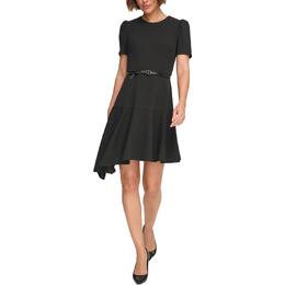 DKNY: Коктейльное платье 
