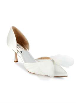 Badgley Mischka: Белые туфли 