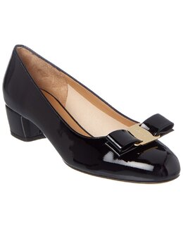 Salvatore Ferragamo: Чёрные туфли  Vara