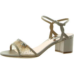 Badgley Mischka: Прозрачные туфли 