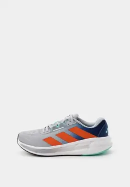 adidas: Серые кроссовки 