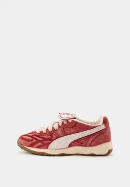 PUMA: Розовые кроссовки 