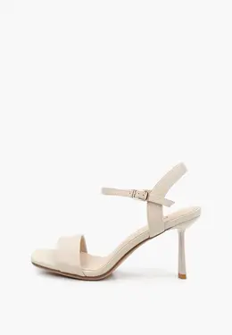 Pierre Cardin: Бежевые босоножки 