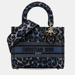Dior: Голубая сумка 