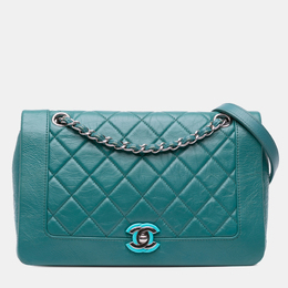 Chanel: Голубая сумка 