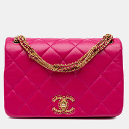 Chanel: Тёмная сумка 