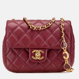 Chanel: Красная сумка 