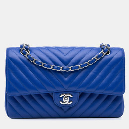 Chanel: Голубая сумка 
