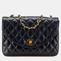 Chanel: Чёрная сумка 